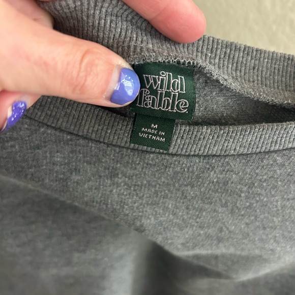 Wild Fable Heather Gray Sweatshirt - Picture 2 of 4